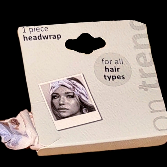 Stretchy Boho Floral Hairbands (choice of one) - Picture 7 of 16